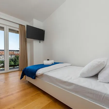 וילה Leon Zadarvillas *